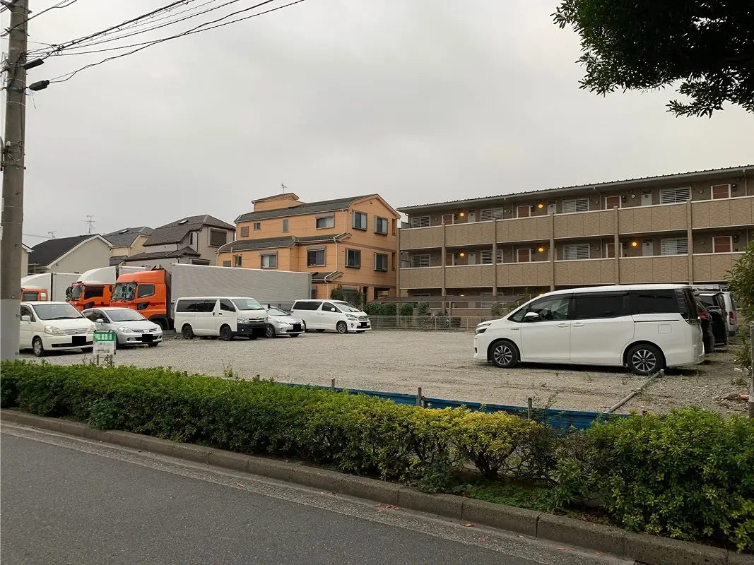 江戸川区南篠崎町４丁目　月極駐車場